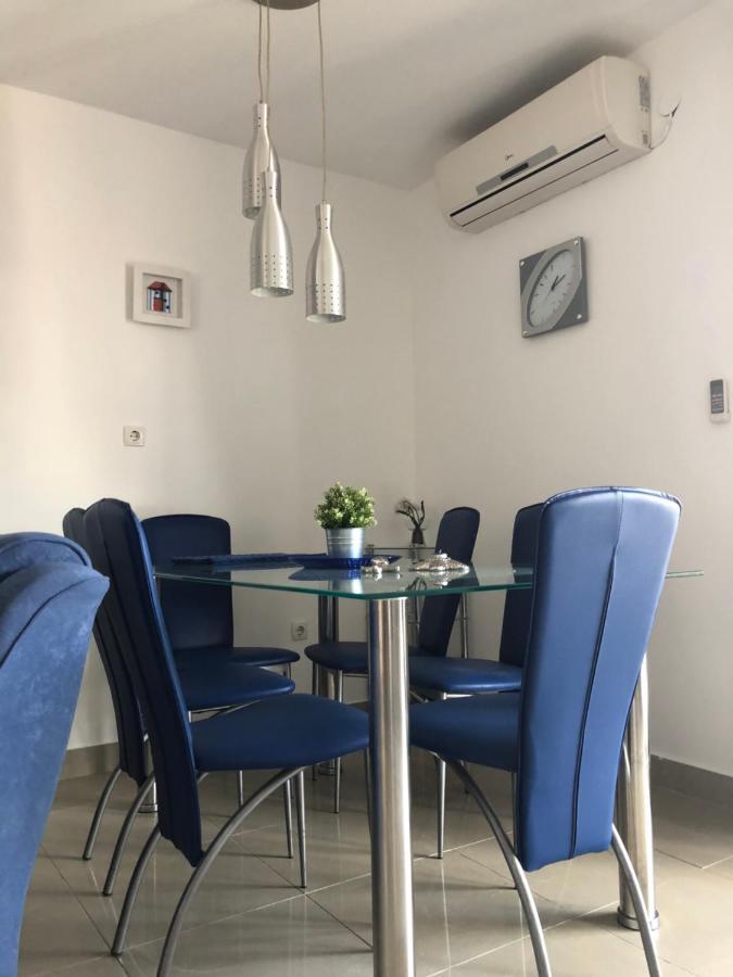 Apartments Nebo ヴァンタシチ エクステリア 写真