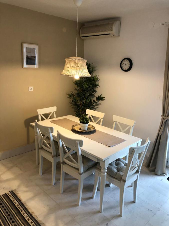 Apartments Nebo ヴァンタシチ エクステリア 写真