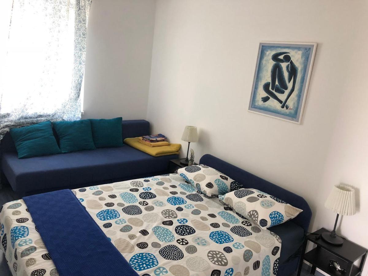 Apartments Nebo ヴァンタシチ エクステリア 写真