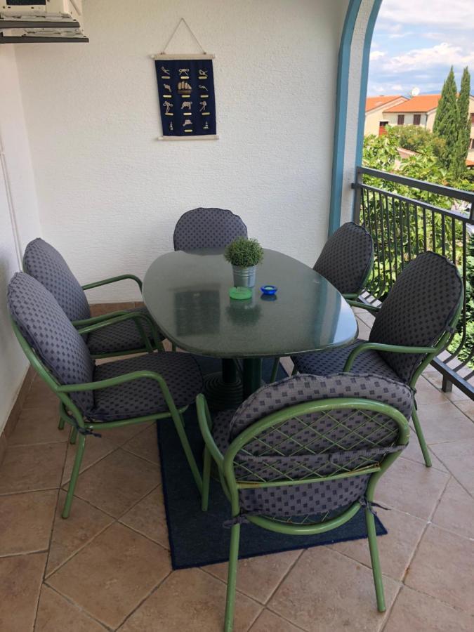 Apartments Nebo ヴァンタシチ エクステリア 写真